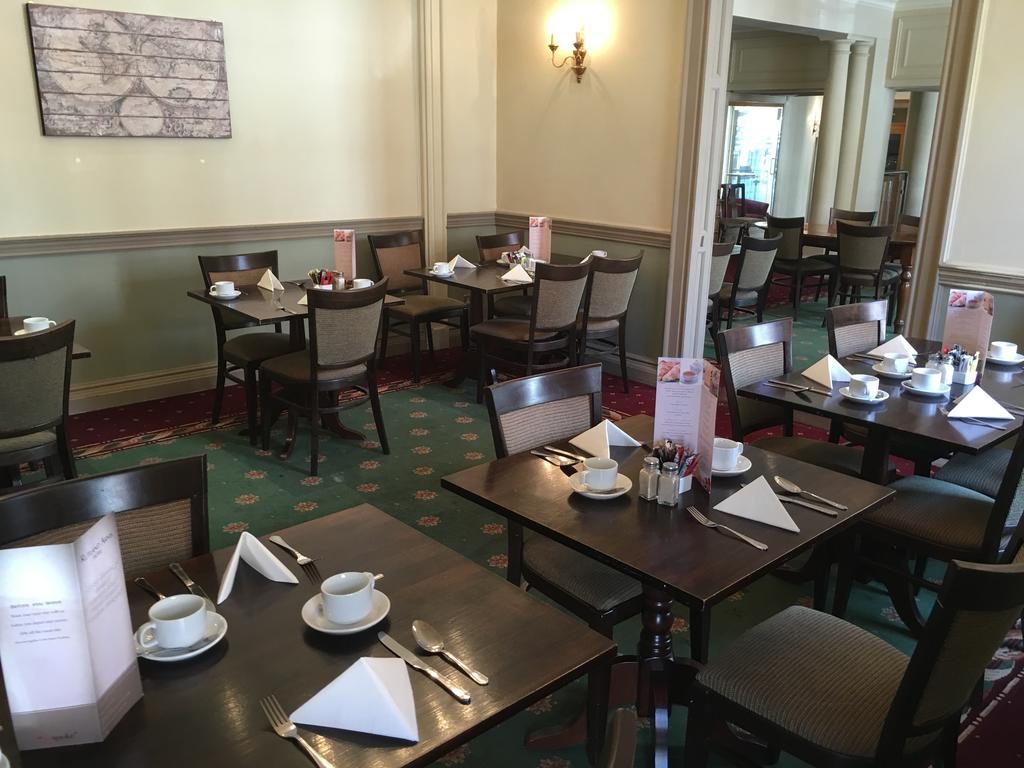 The Rutland Arms Hotel 뉴마켓 외부 사진