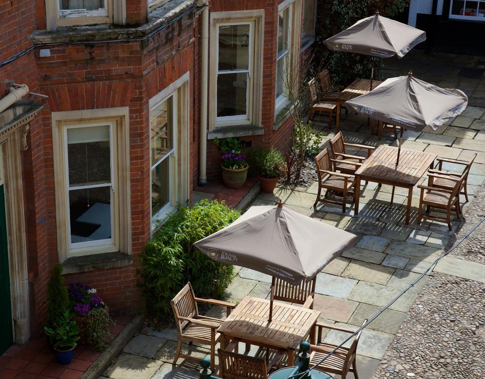 The Rutland Arms Hotel 뉴마켓 외부 사진